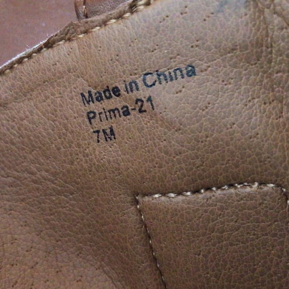 Donald J Pliner Prima 21 leather Riding Boot, Size 7M - Picture 9 of 9